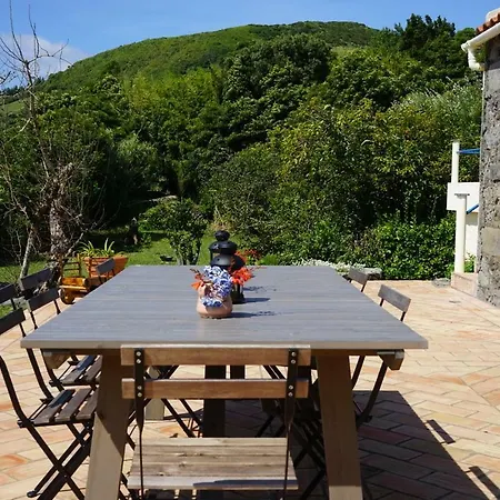 Апартаменты Casas Flores Lajes das Flores